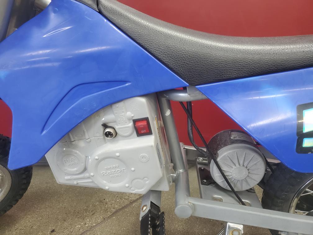 RAZOR MX350 DIRT ROCKET Good Buya