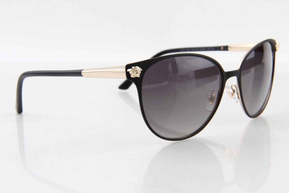 ve2168 versace
