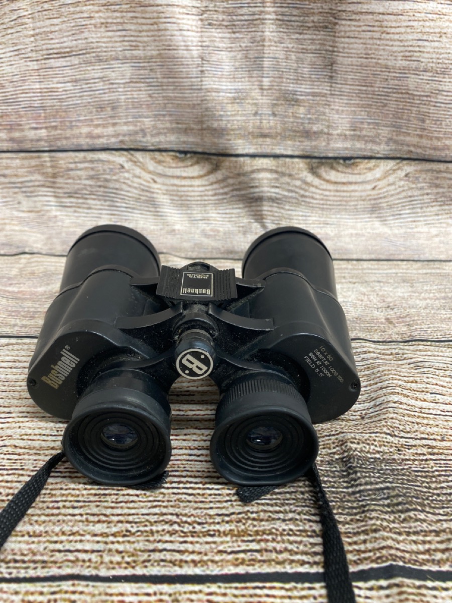 BUSHNELL BINOCULARS 10X50 Good Buya