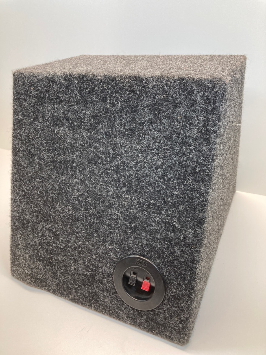 MTX AUDIO 10" SUBWOOFER IN BOX Acceptable Buya