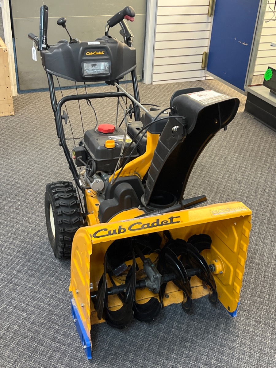 Cub Cadet 31BM53TR710 24" 208cc Gas Snowblower Snow Blower Electric