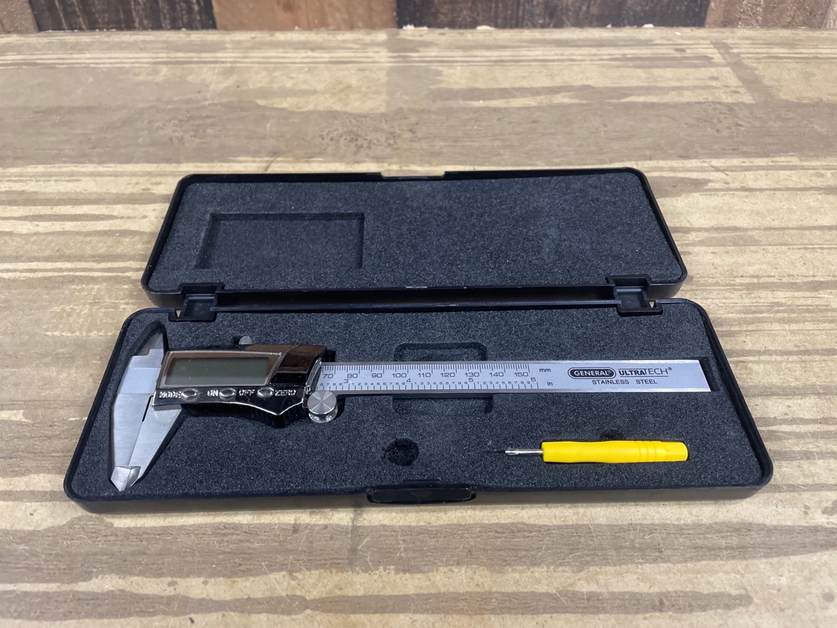 GENERAL ULTRATECH STAINLESS STEEL DIGITAL CALIPER Good Buya