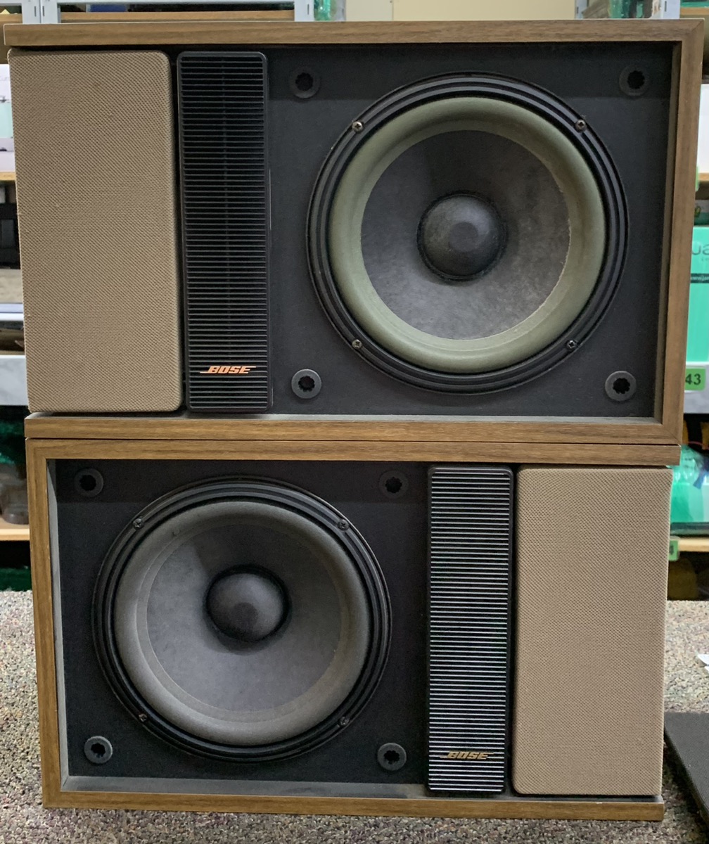Bose 301 Series II Direct Reflecting Speaker Set 8Ohms Right & Left