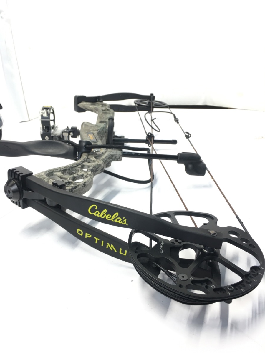 CABELA'S OPTIMUS COMPOUND BOW WITH 12 TRIAD TRISPINE 400 ARROWS (AEE