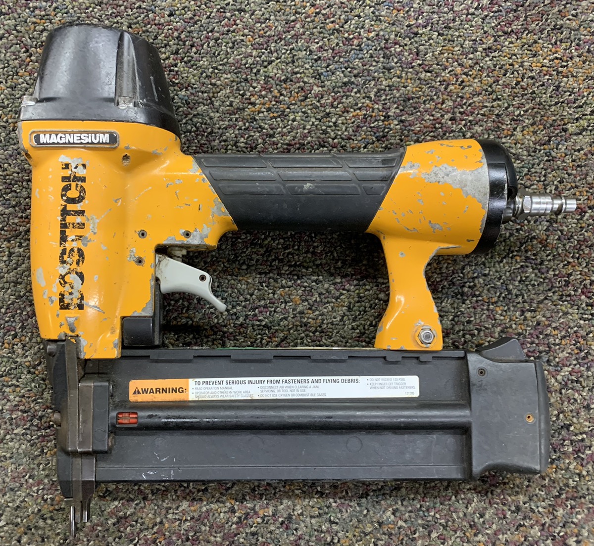 Bostitch BT2002 18 Gage Pneumatic Brad Nailer gauge g Acceptable