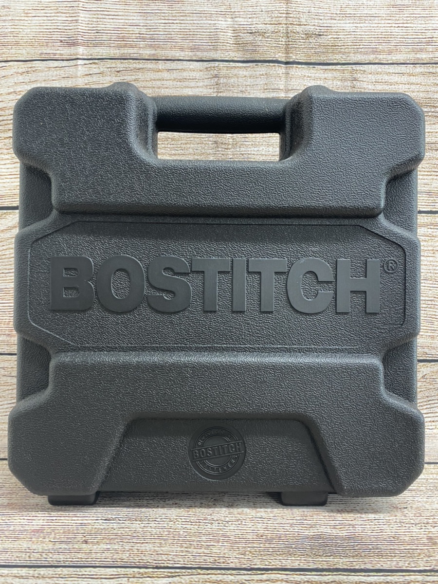 BOSTITCH BTFP12233 BOSTITCH Brad Nailer Kit, 18GA, Smart Point Nailer