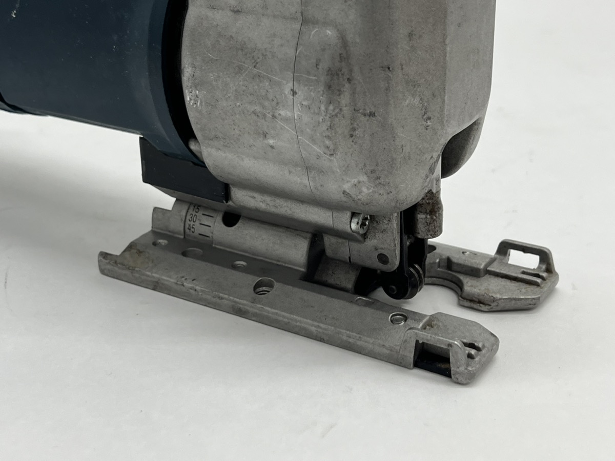 Bosch 1587AVS Corded Electric TopHandle Orbital Jigsaw Acceptable