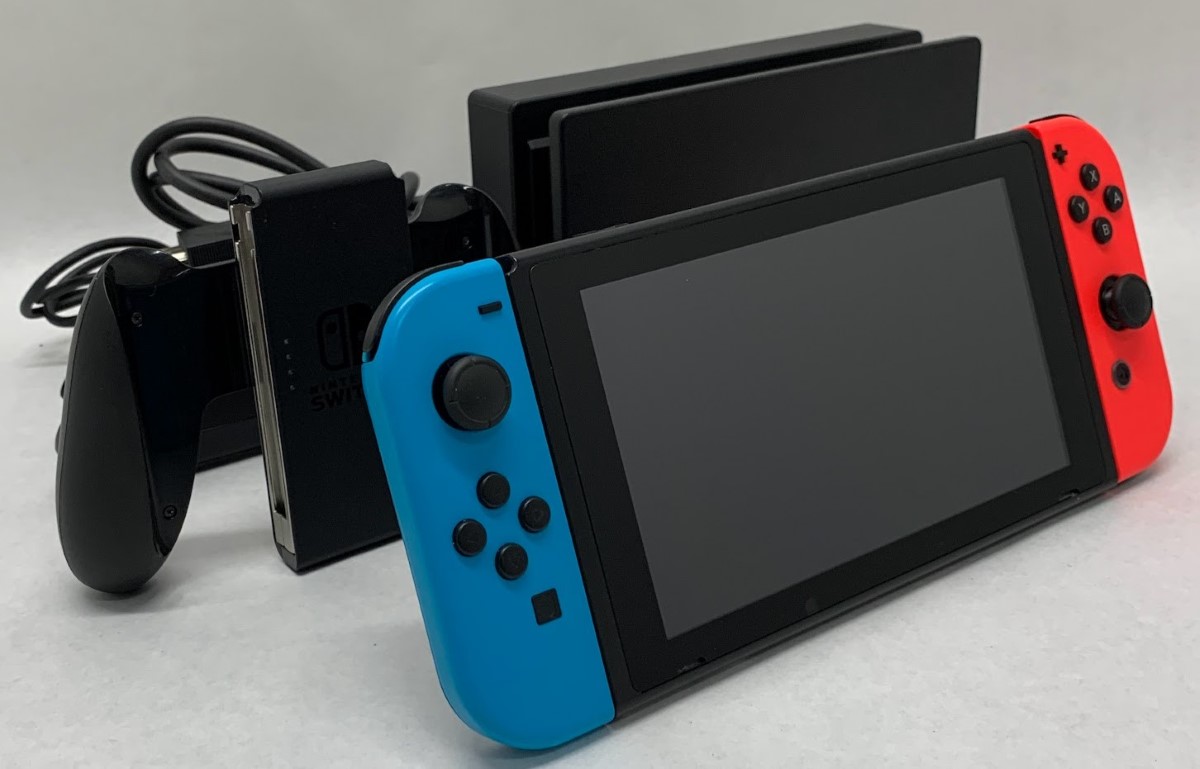 Nintendo Switch Handheld V2 Very Good Heartland Pawnbrokers Kansas