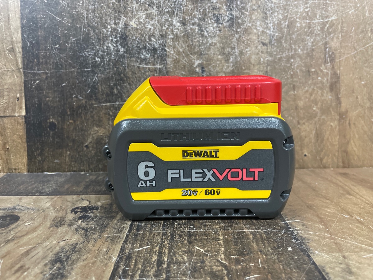 DEWALT 6AH FLEXVOLT BATTERY Like New Buya