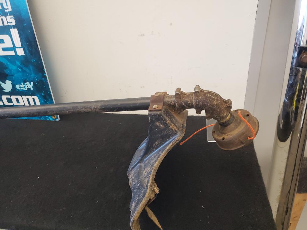 REMINGTON PRODUCTS RM2560 STRAIGHT SHAFT TRIMMER For parts or not