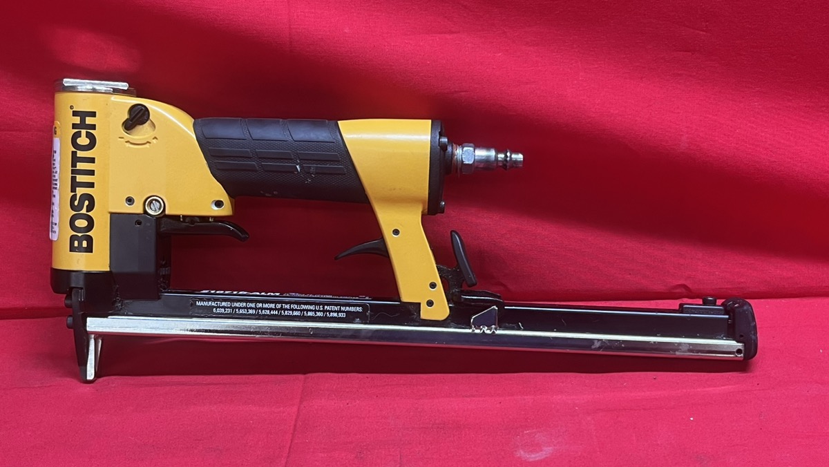 Bostitch 21671BALM 5/32"9/16" Long Magazine Auto Fire Stapler Very