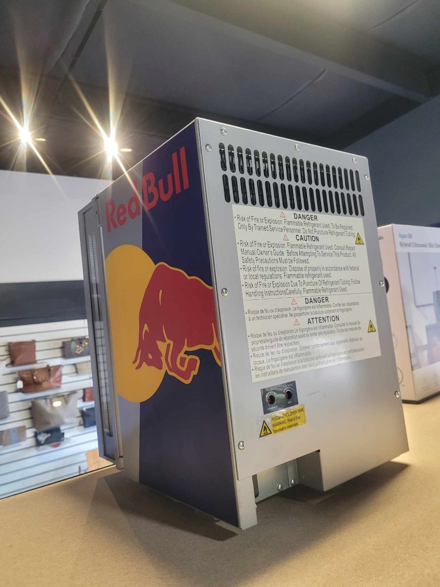 RED BULL MINI FRIDGE B43C5B Brand New Buya