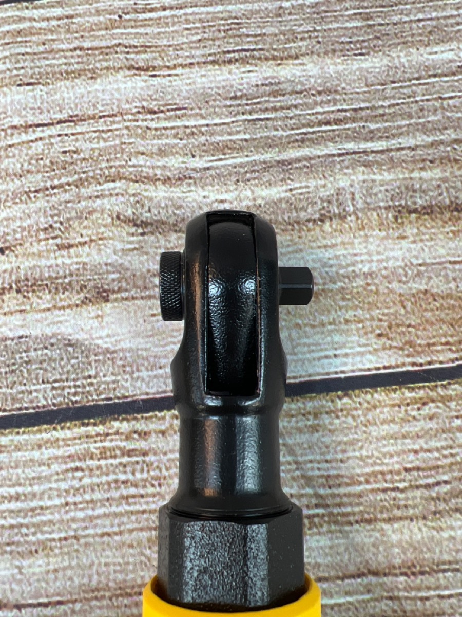 DeWalt DWMT70776 3/8" Pneumatic Air Ratchet 75 Ft./lbs. Torque
