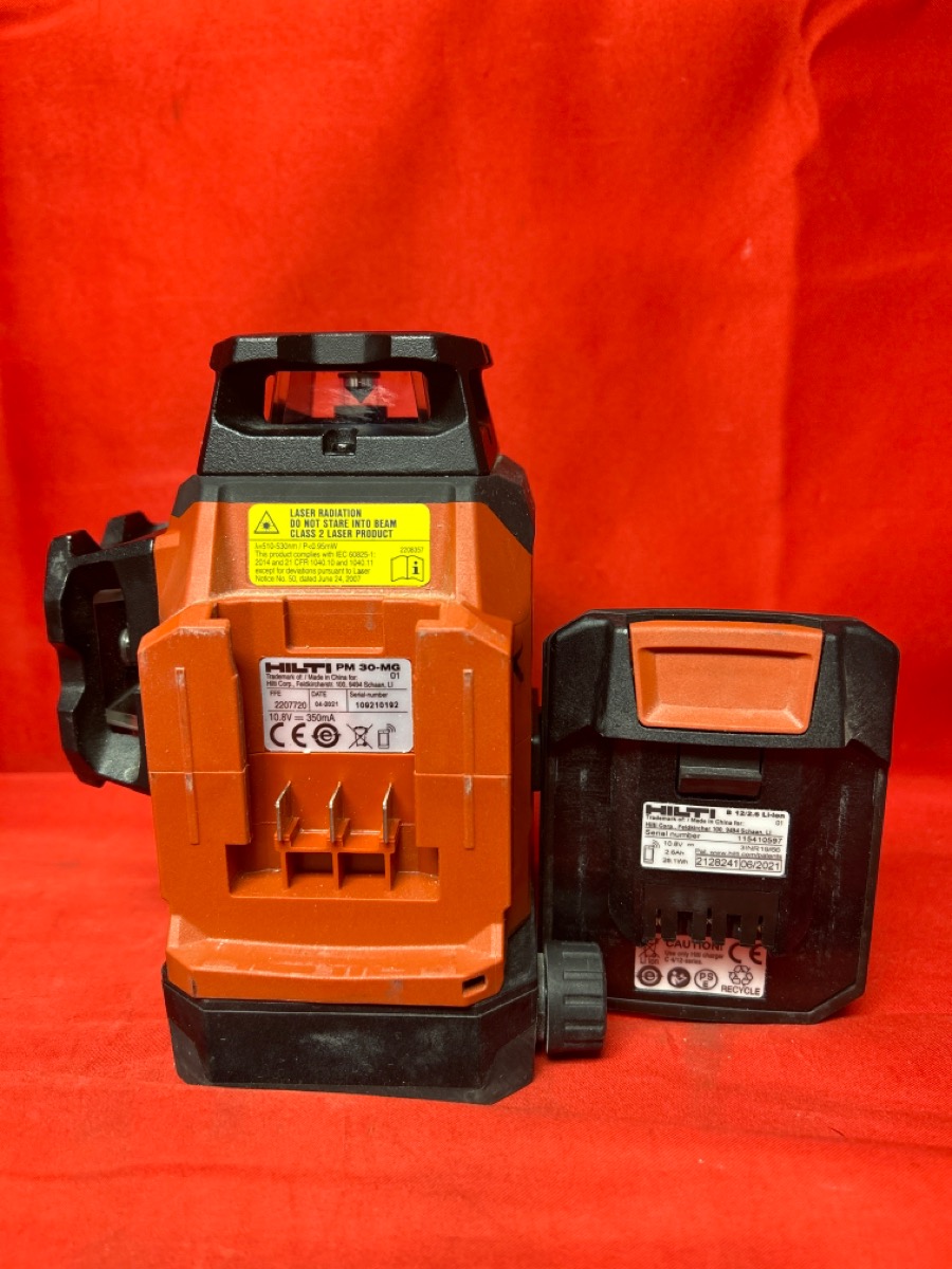HILTI PM 30MG Multi Green Line Laser Level With Case Good Buya