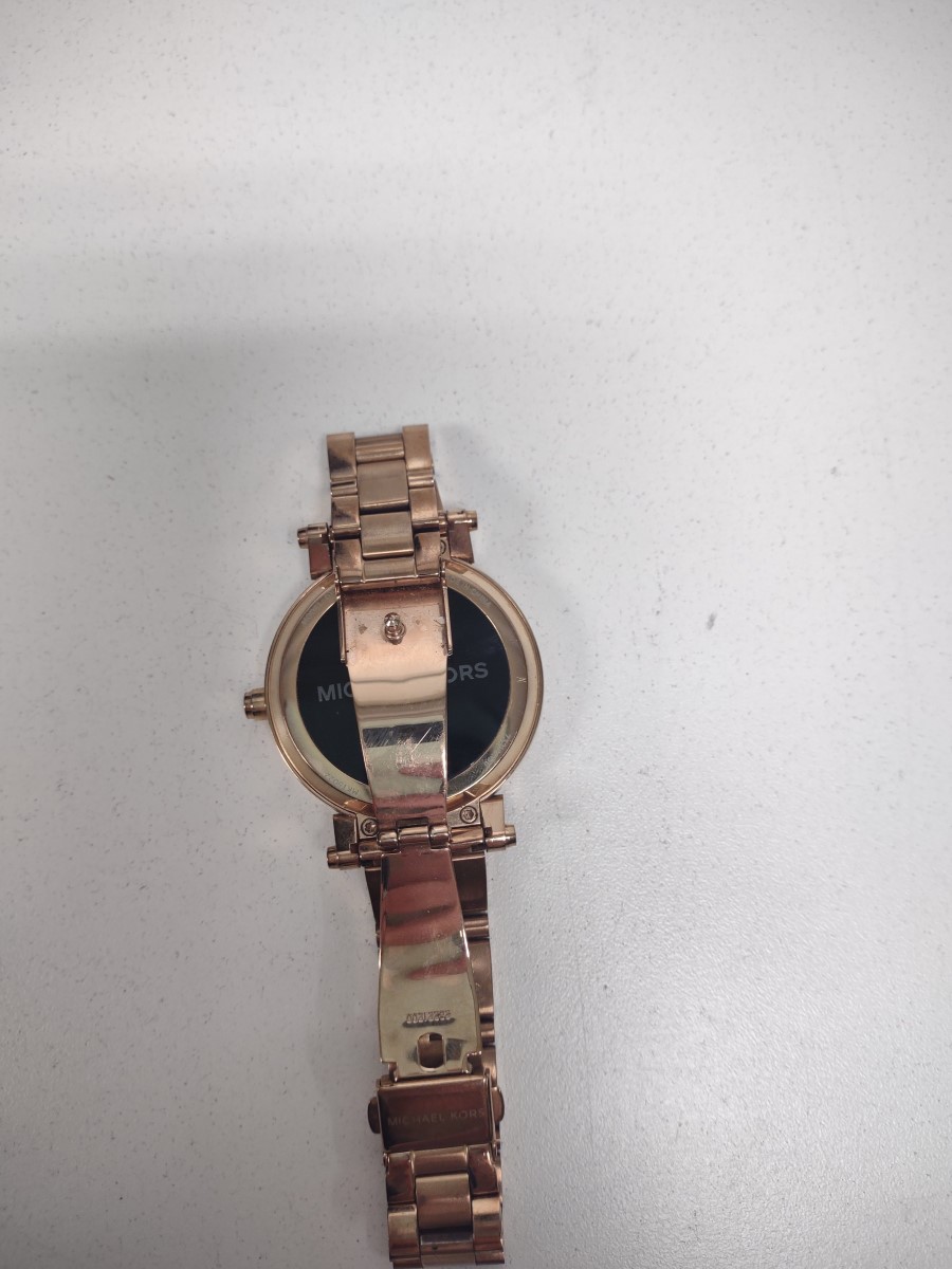 MICHAEL KORS Smart Watch Model DW5B Rose Gold Tone With Charger
