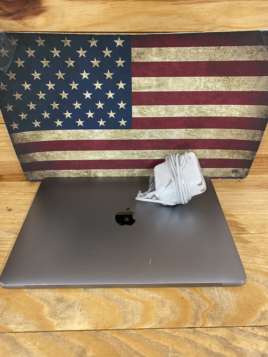 APPLE A1932 MACBOOK AIR 13" 8GB 256GB Good | Buya