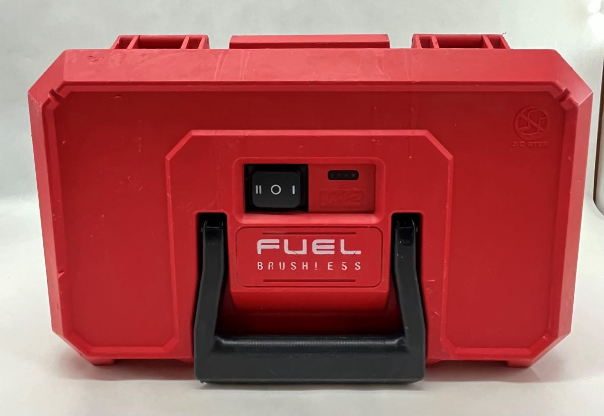 Milwaukee 096020 M12 Fuel 1.6 Gallon Cordless Wet/Dry Vaccum Good