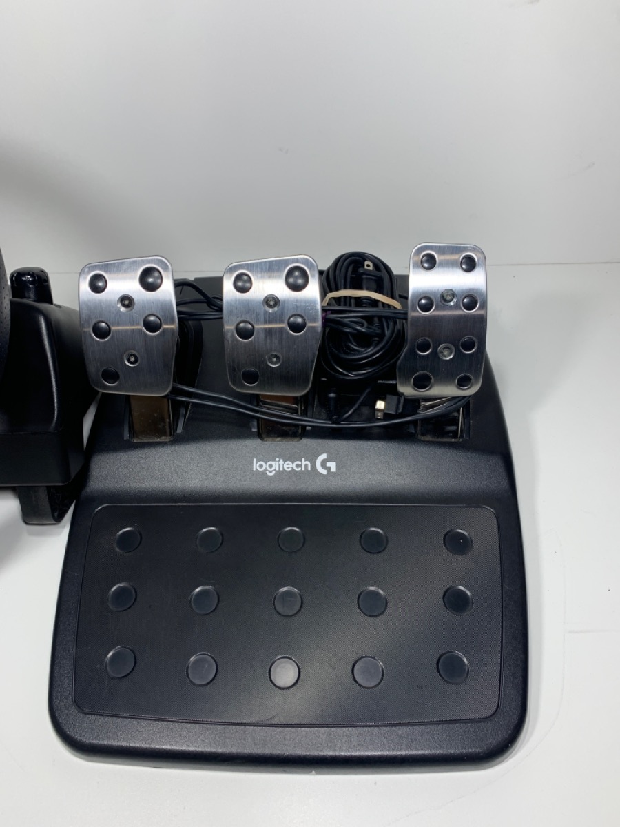 LOGITECH DRIVING FORCE G29 For parts or not working Pawn 1 Spokane WA