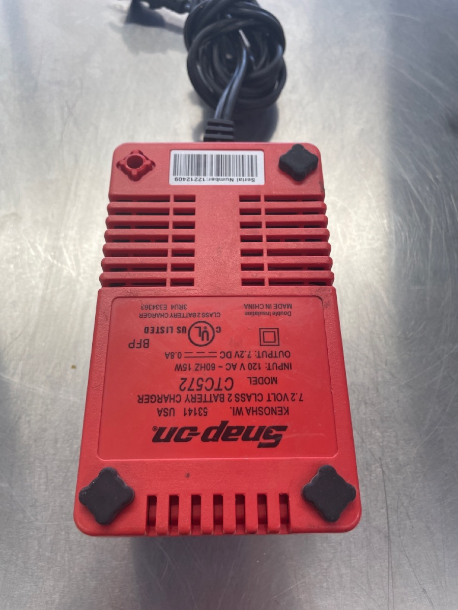 SNAPON CTC572 NICD 7.2V CLASS 2 BATTERY CHARGER Good Gold N Pawn
