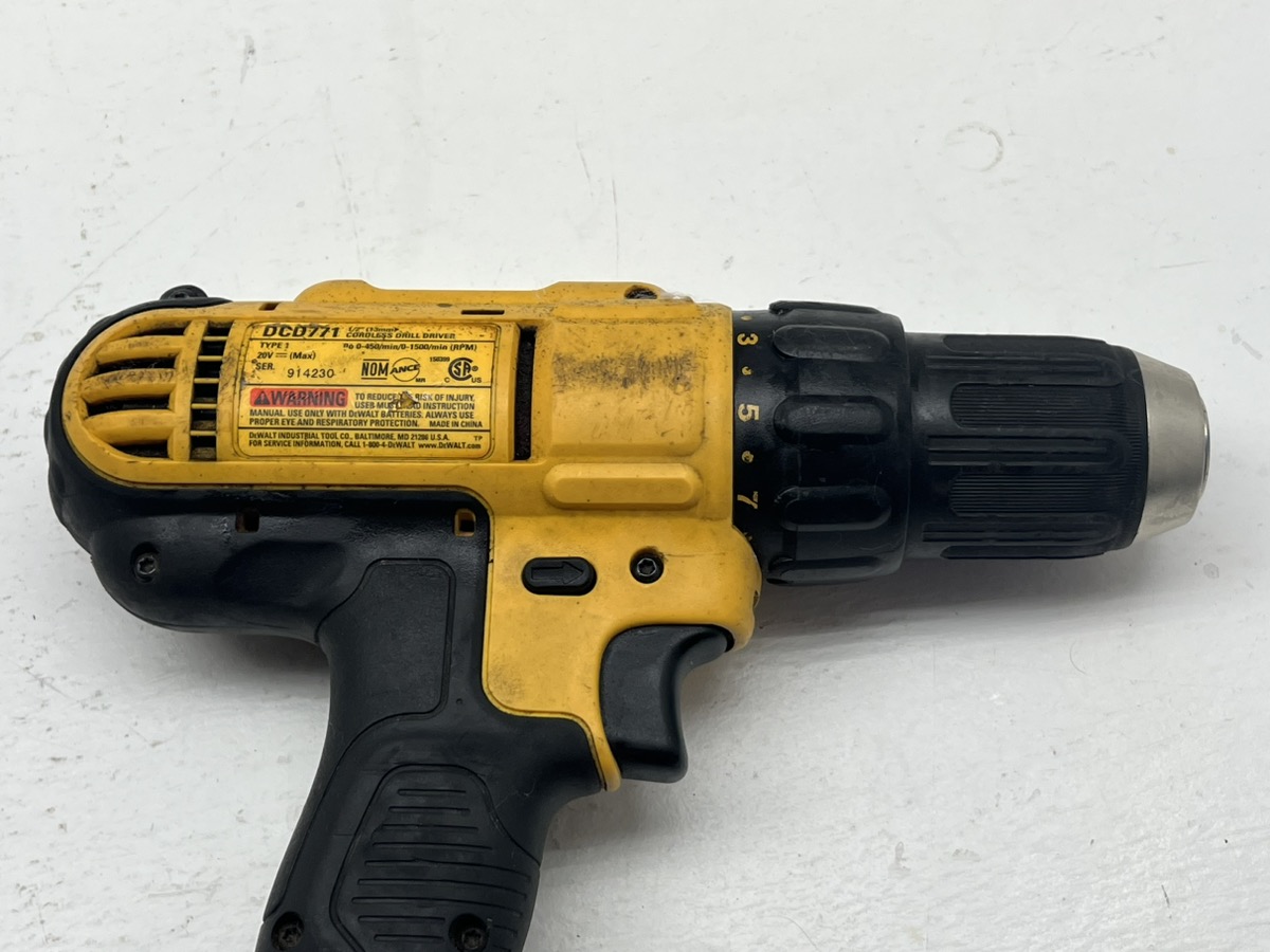 DeWalt DCD771 20v Cordless Drill Driver Bare Tool Only Good Liberty