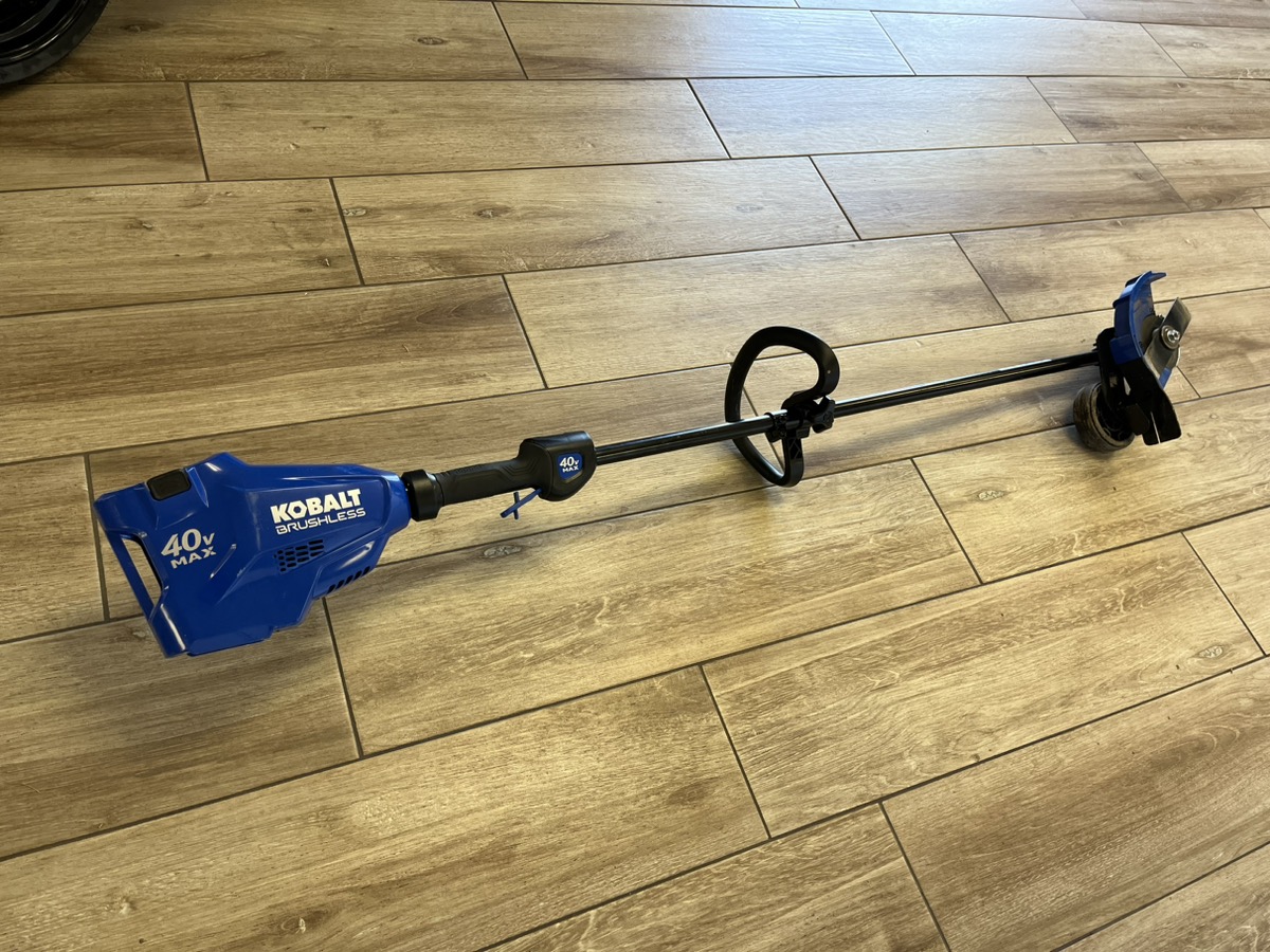 KOBALT TOOLS TRIMMER AND EDGER (tool only) Very Good Buya