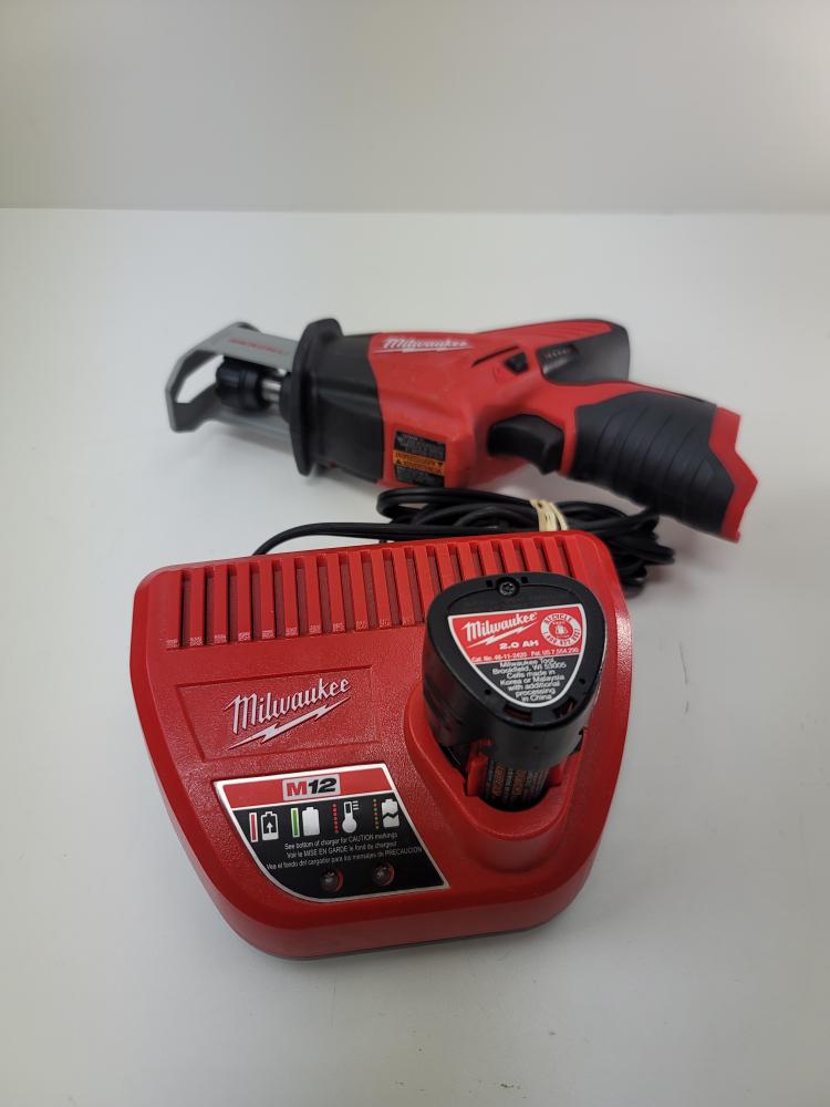 Milwaukee Tools 2420-20 Good 