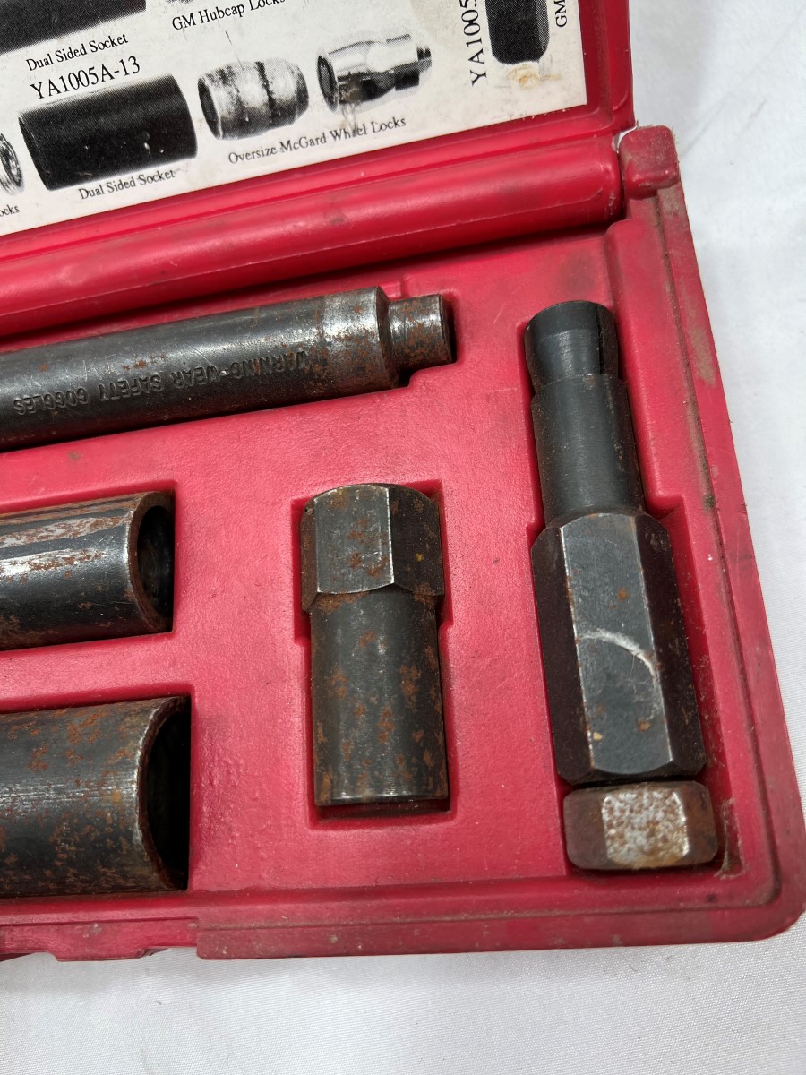 BLUE POINT TOOLS YA1005B Like New Buya