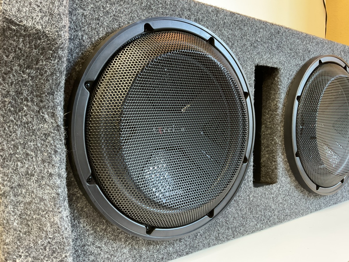 KENWOOD EXCELON KFCXW12 12" SUBWOOFER (PAIR) IN BOX Good Pawn 1