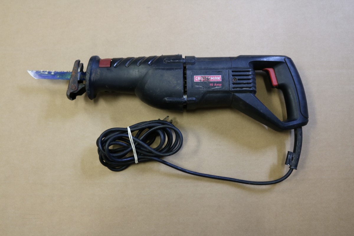 CRAFTSMAN 172.171740 CORDED RECIPROCATING SAW Acceptable Buya