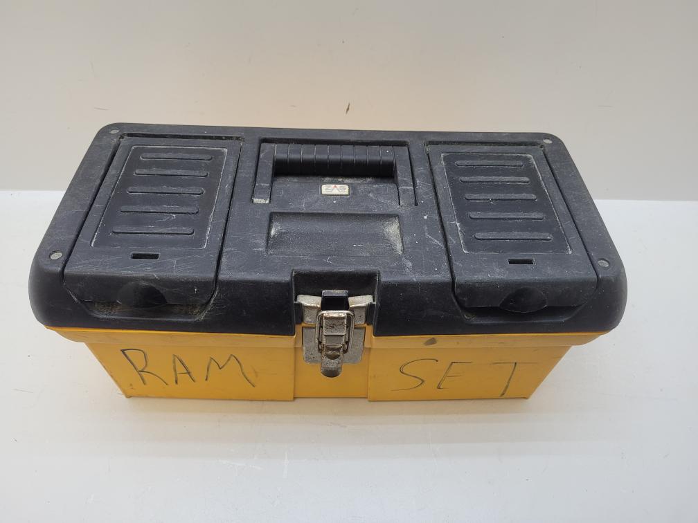 Dewalt P2201 Fastener Tool Powder Actuated Single Shot .22cal Good Buya