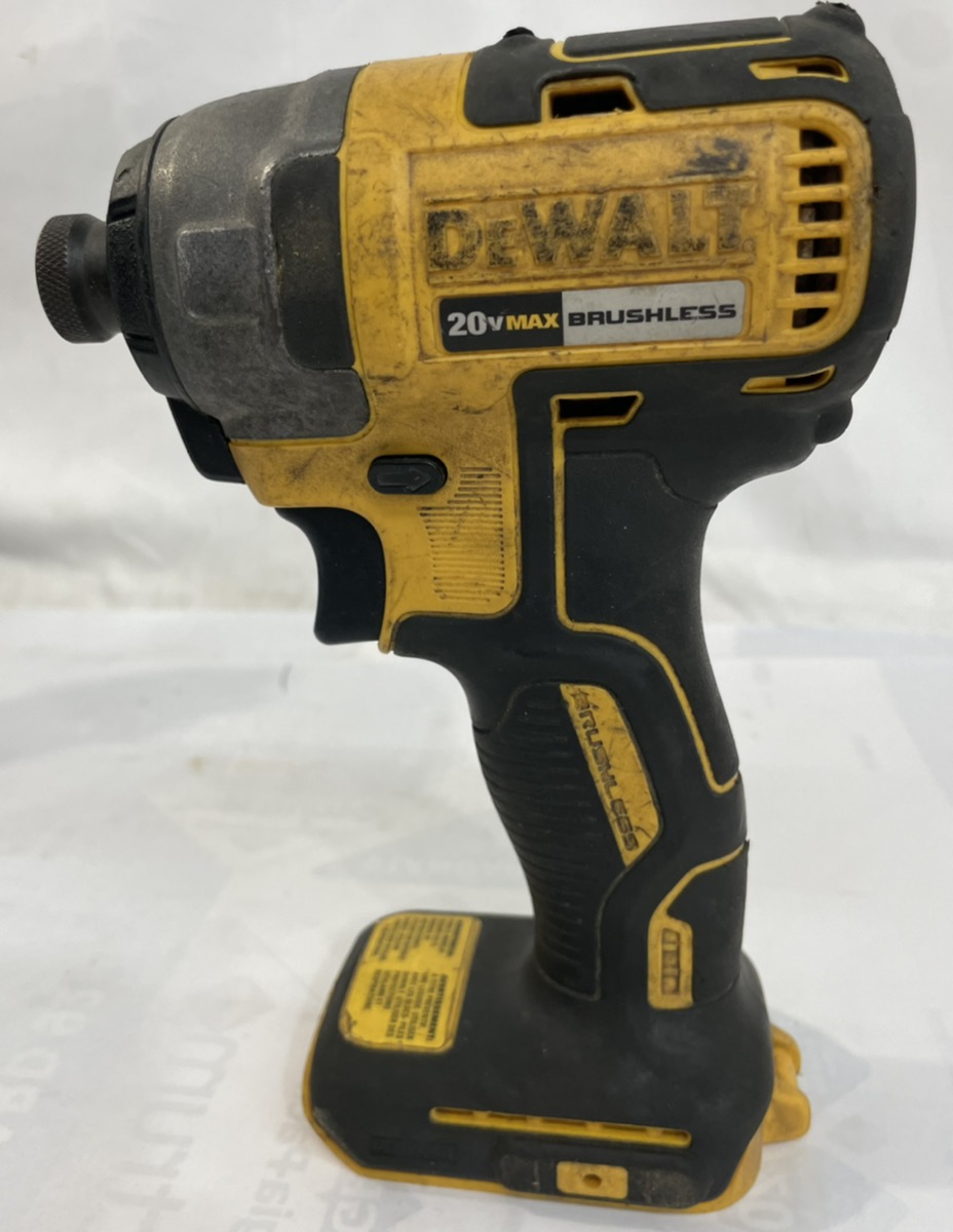 DEWALT DCF787 CORDLESS 1/4" TOOL ONLY Very Good Buya