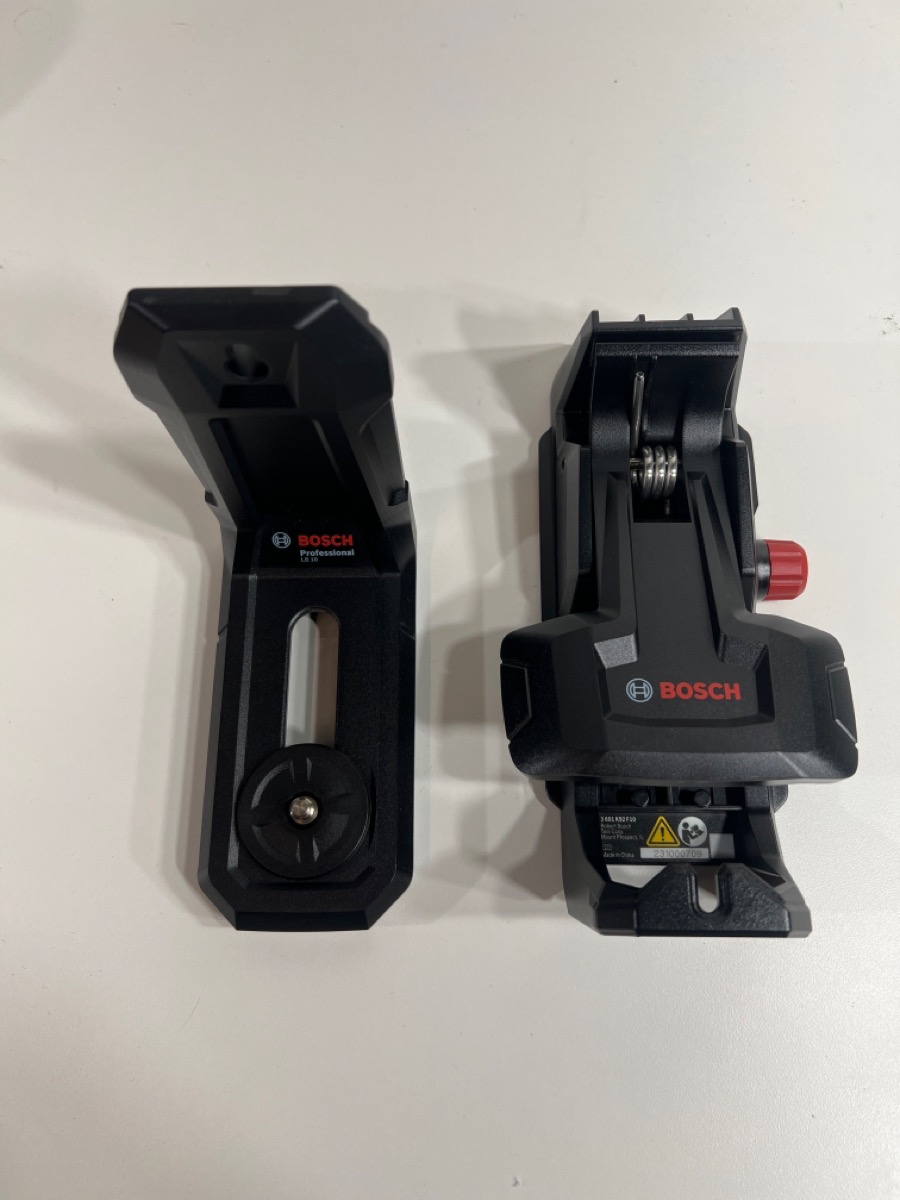 BOSCH GLL10040G. LASER LEVEL. Like New Buya