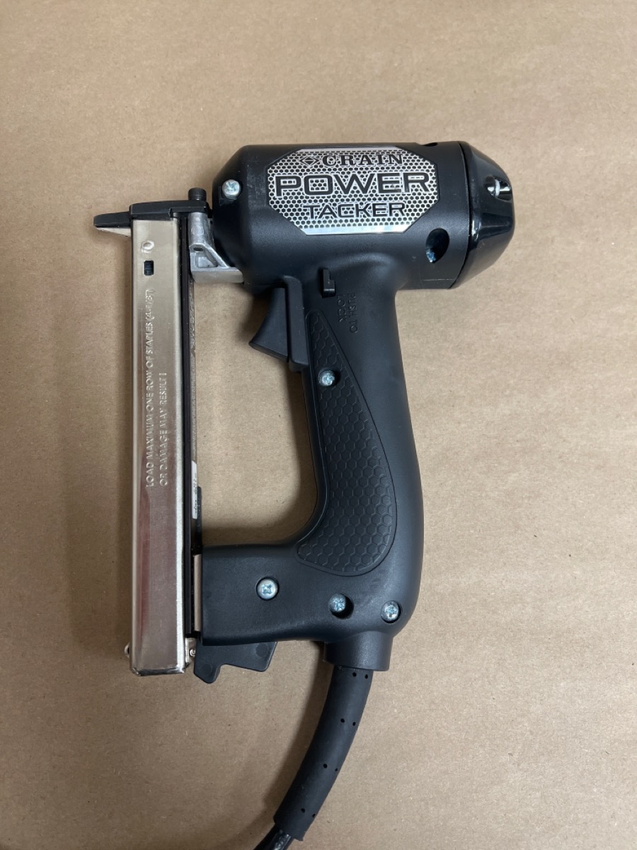 CRAIN FLOOR COVERING TOOLS POWER TACKER 635 Very Good Buya