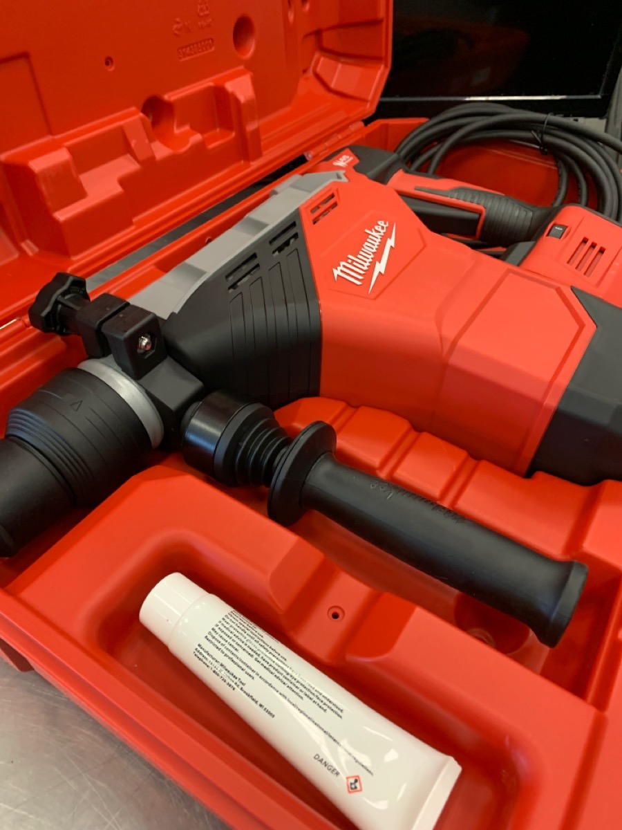 MILWAUKEE TOOLS 5546-21 Brand New | Buya