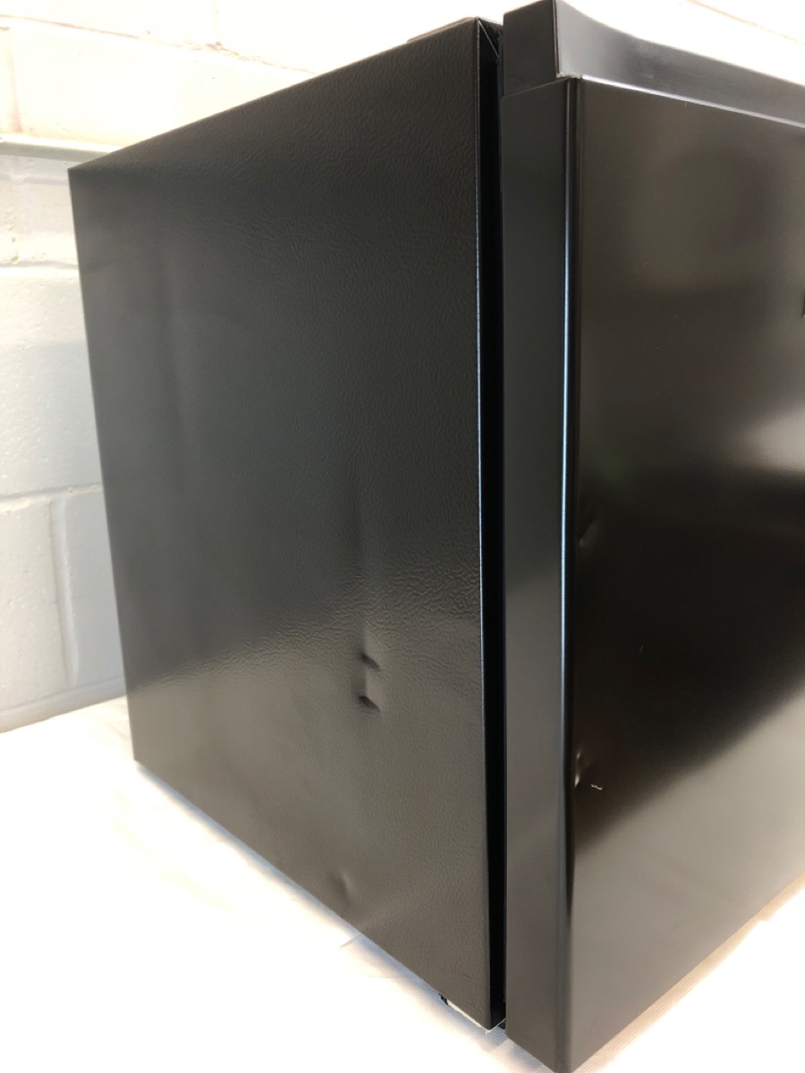 Hisense 1.6 Cu. Ft. Single Door Mini Fridge Small Compact Refrigerator