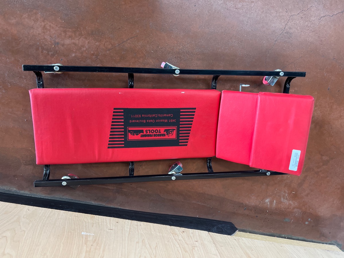 HARBOR FREIGHT 6 WHEEL CREEPER Good Buya