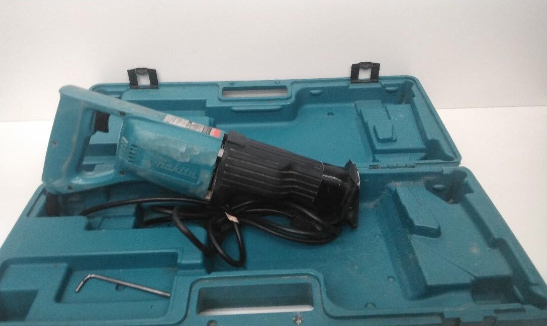 MAKITA RECIPROCATING SAW JR3000V Good Buya