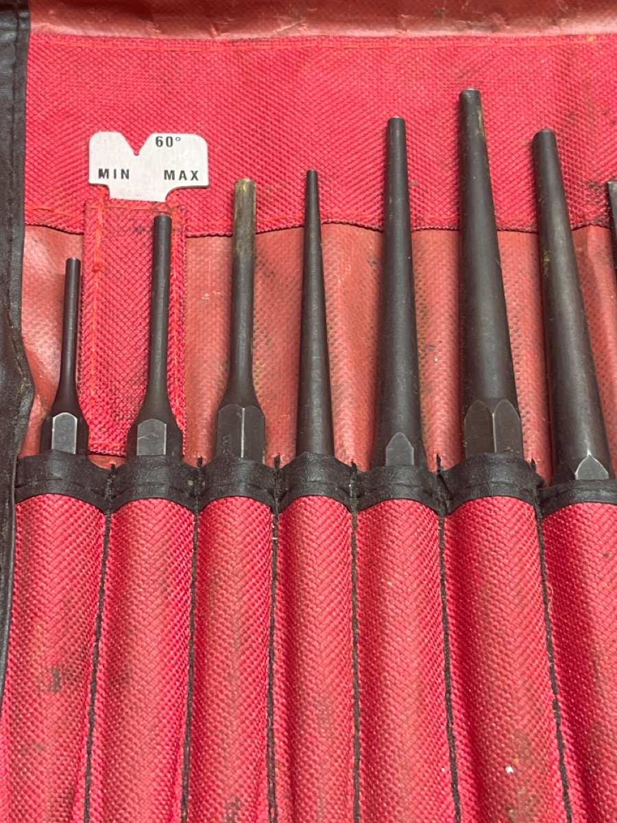 Snapon PPC710BK 11Piece Punch & Chisel Set Complete w/ Pouch Very