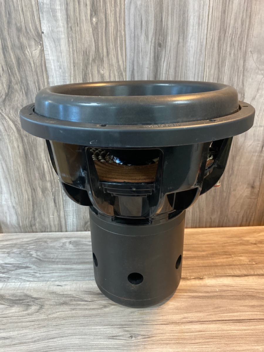 SUNDOWN AUDIO 12" SUBWOOFER Acceptable Buya