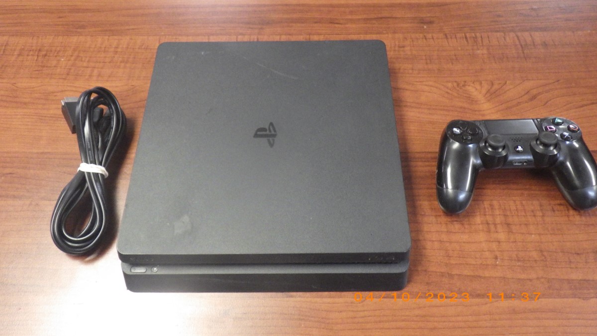 Sony Ps4 Slim 500gb, Model#: Cuh-2015a, Color: Black, Comes W 