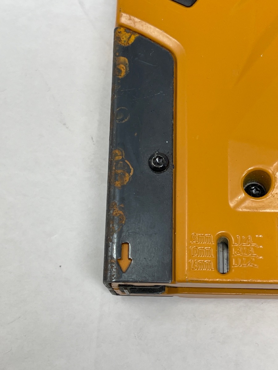 BOSTITCH BTFP71875 20GAUGE 3/8IN NARROW CROWN FINISH PNEUMATIC STAPLER