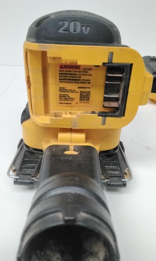 *DEWALT DCW200 1/4" VARIABLE CORDLESS SANDER W/BATTERY Good Pawn 1