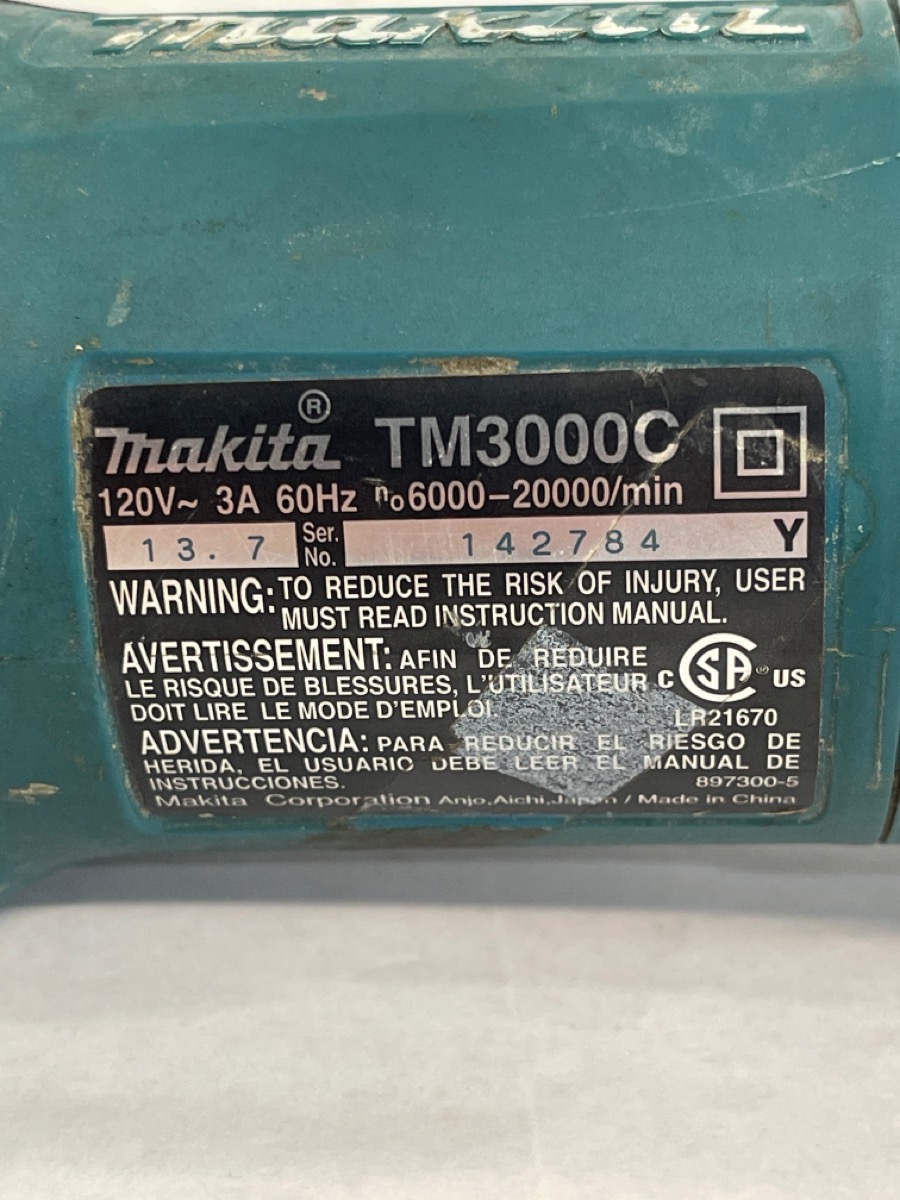 MAKITA TM3000C 3 AMP CORDED VARIABLE SPEED OSCILLATING MULTITOOL (me