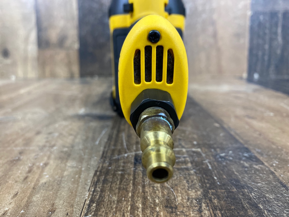 DEWALT DWMT70773 1/2 IN. HEAVYDUTY PNEUMATIC IMPACT WRENCH Like New Buya