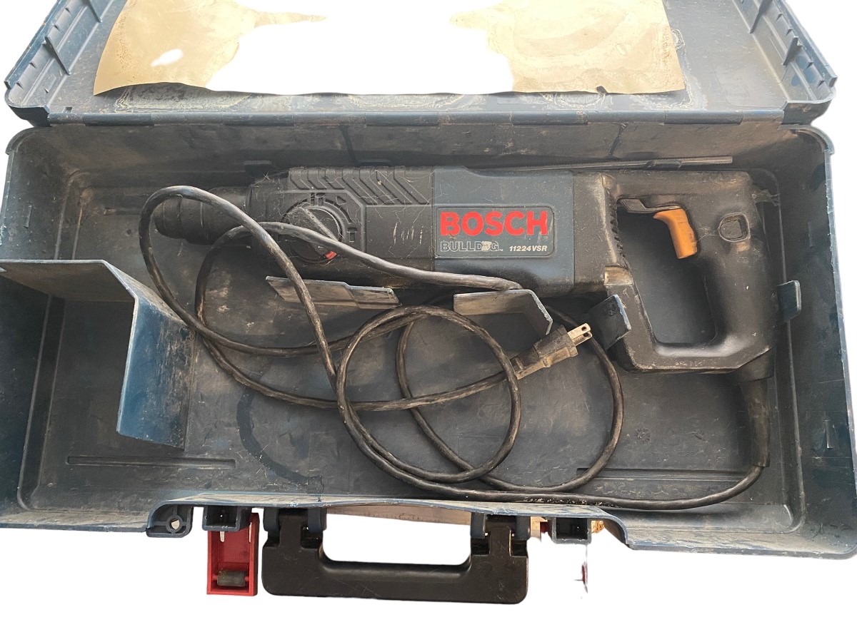 Bosch Bulldog Hammer Drill 1" 11224VSR w Case Very Good Buya