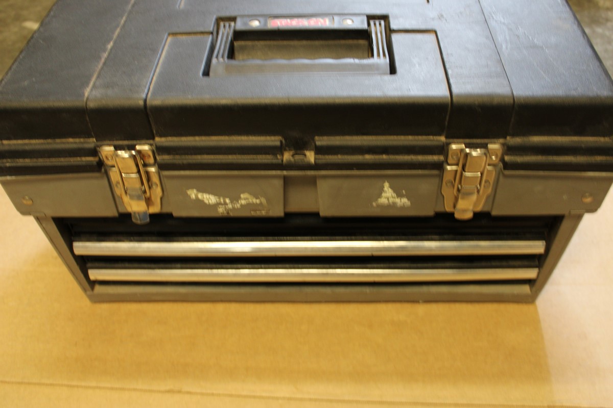 STACKON TOOL BOX WITH TOOLS Good Buya