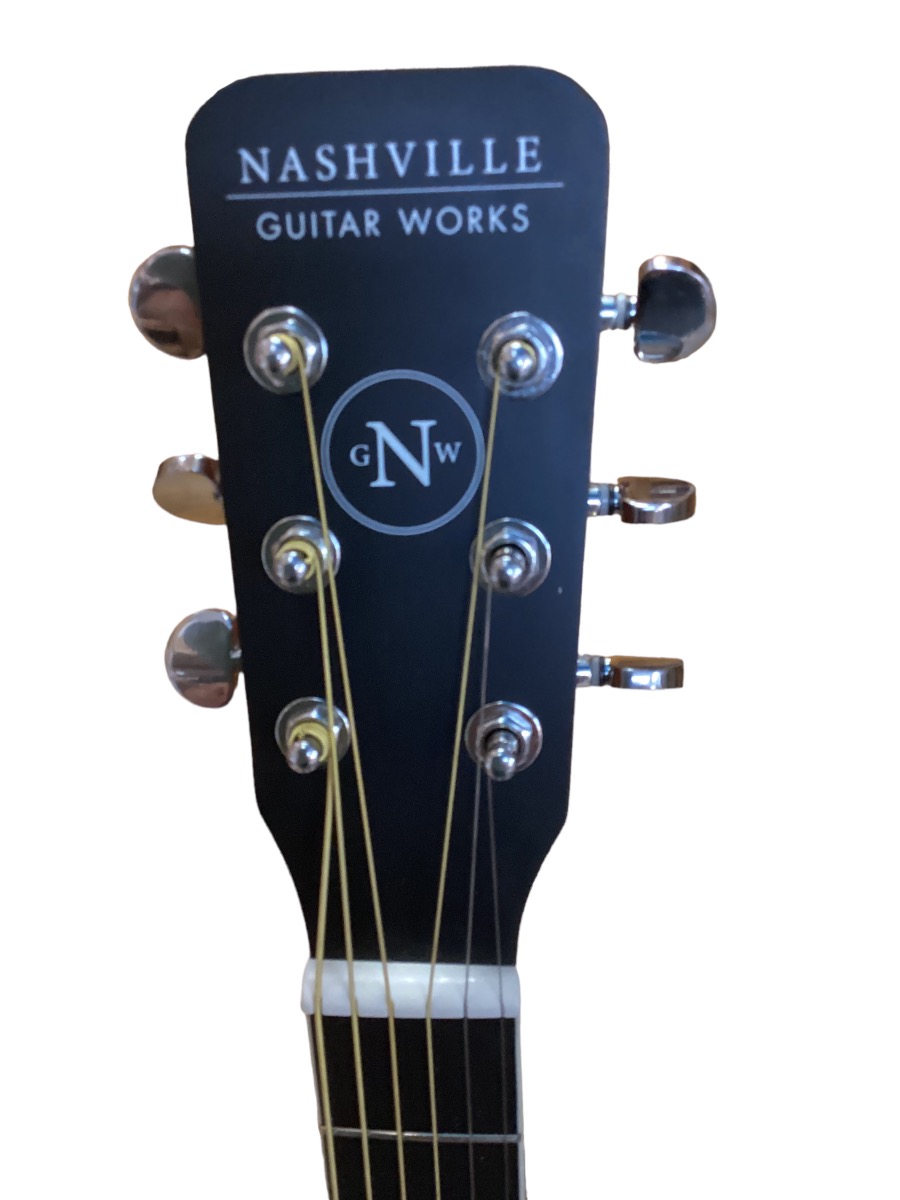 NASHVILLE GUITAR WORKS D10CE ACOUSTIC ELECTRIC GUITAR WITH CARDBOARD