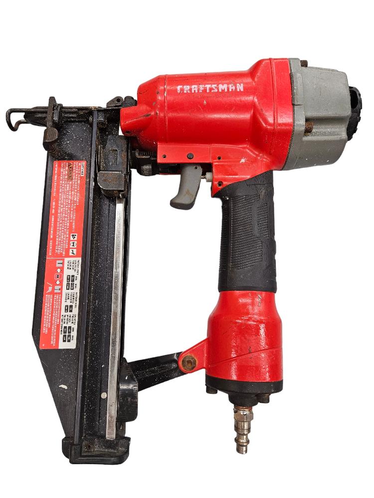 CRAFTSMAN NAIL GUN KIT Good Buya