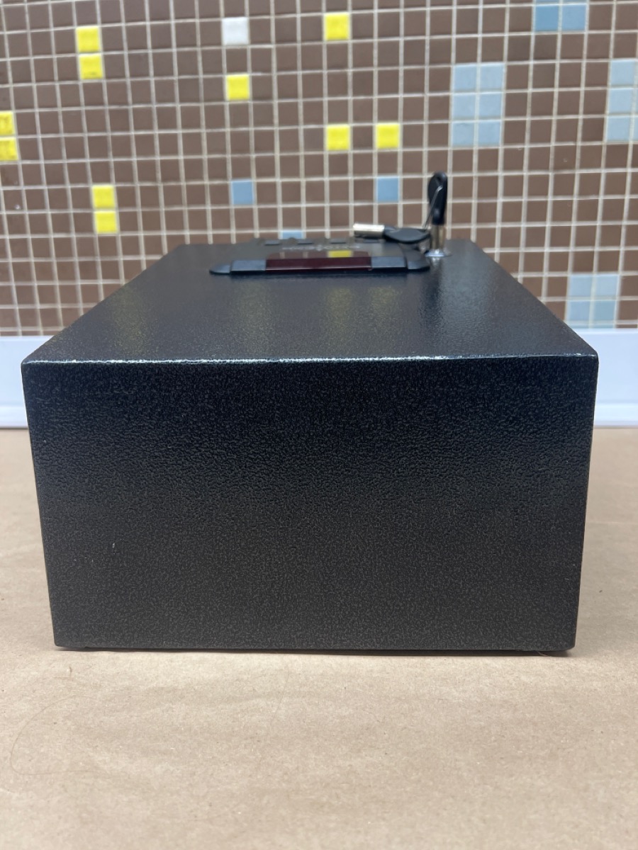 GETTYSBURG SAFE LOCK BOX CODED LOCK BOX FOR PISTOL Like New Buya