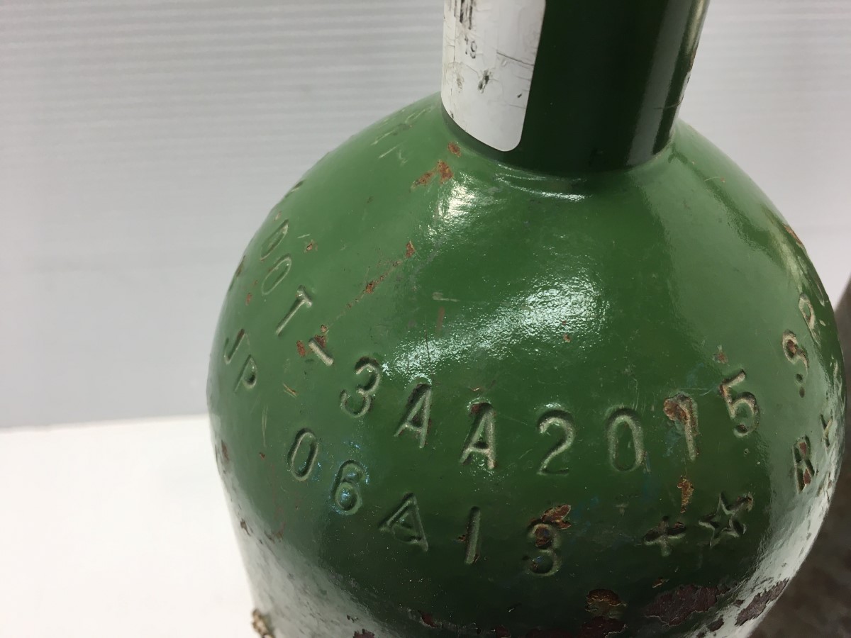 WELDING OXYGEN/ACETYLENE TANKS 10 CF ACETYLENE TANK AND 20 CF OXYGEN ...